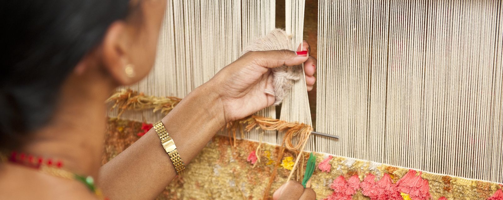 Hand-knotting