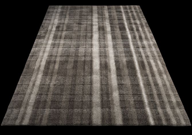 British Tartan - 250 x 300 cm || € 4200/€ 14000